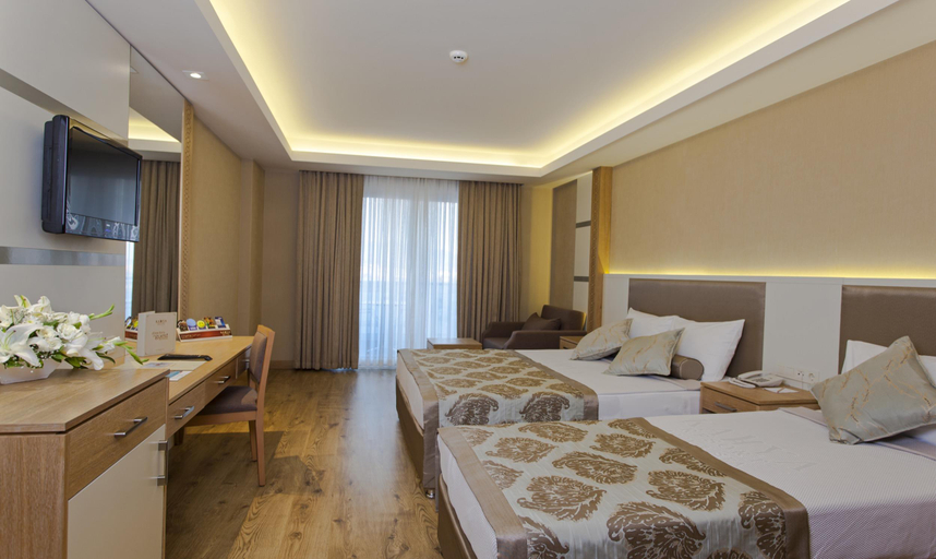 Bedroom 3, Kahya Aqua Resort and Spa, Alanya
