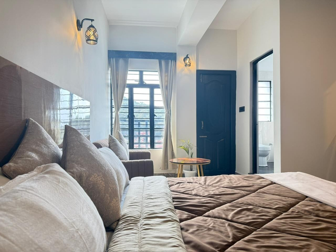 Room 5, The Notting Hills Inn, East Khasi Hills