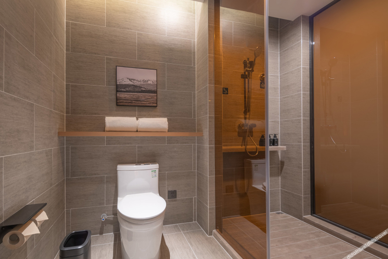 Bathroom 3, アトゥールホテル, Nanjing