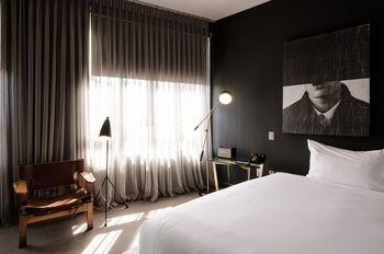 Others 1, Tuck Hotel, Los Angeles