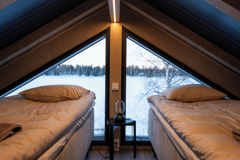 Room 3, Aurora Lake Lodges, Lapland