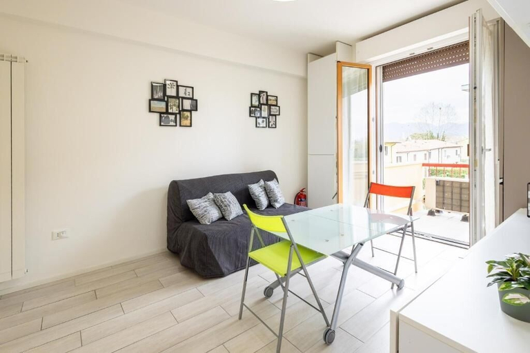 Living area 4, Casa Maritè - Private Parking, Pisa