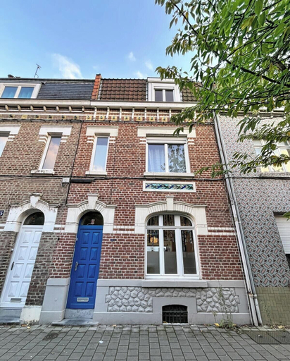 Front of property, Anavel Atao, Nord