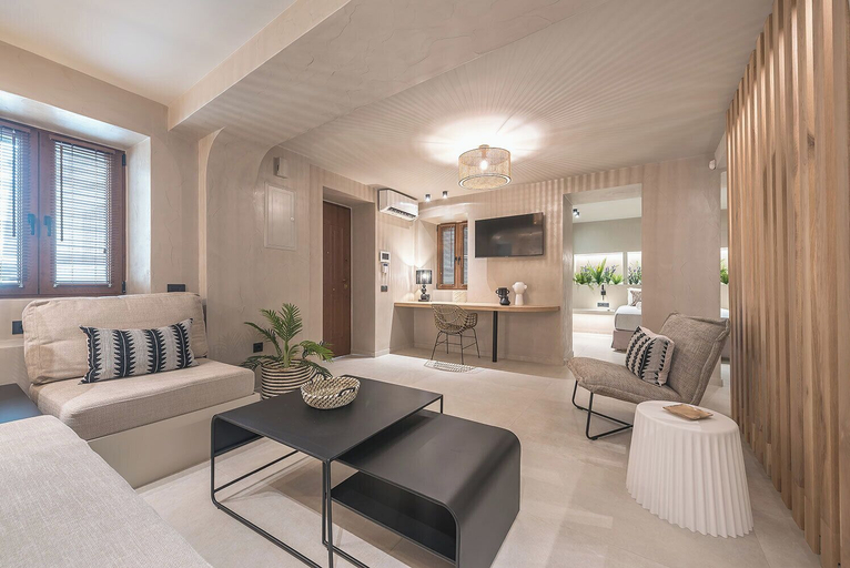 Others 5, Apollonos 28 Luxury Suites, Attica