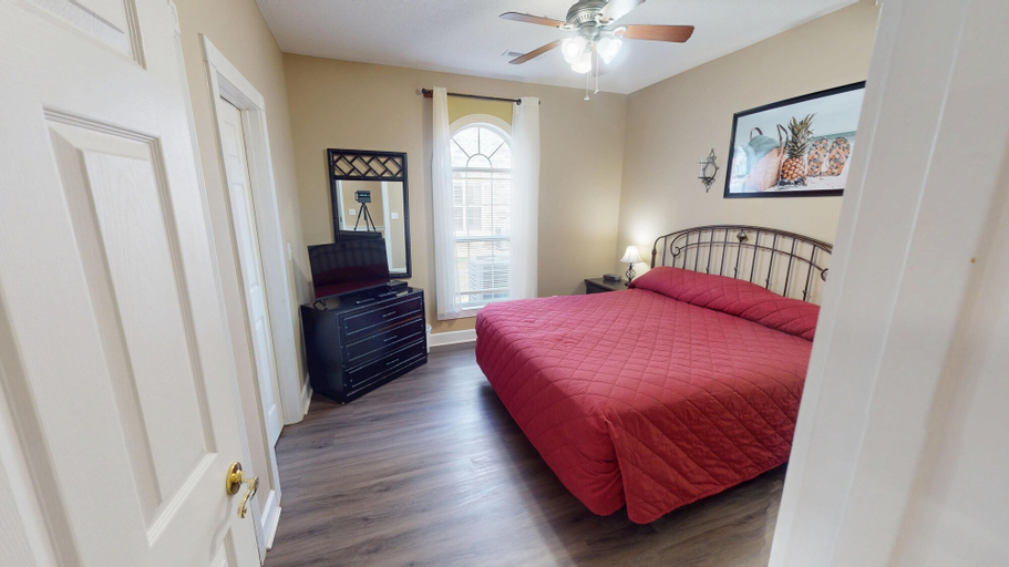 Interior 2, Magnolia Place 4701-101, Horry