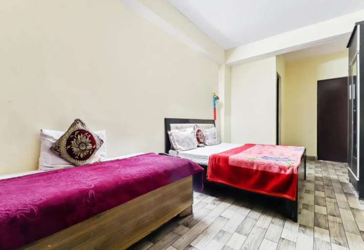 Bedroom, Goroomgo Naina Homestay Mussoorie, Dehradun