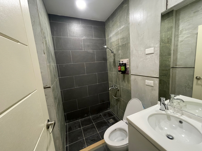 Bathroom 3, WD hotel, Kinmen