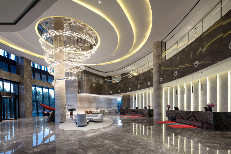 Public Area, Ramada by Wyndham Pinghu, Jiaxing