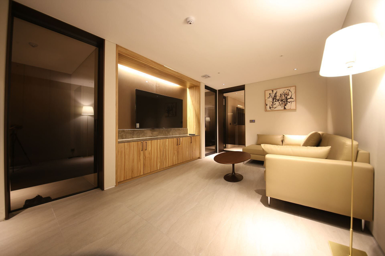 Others 4, Changwon Hotel True, Changwon