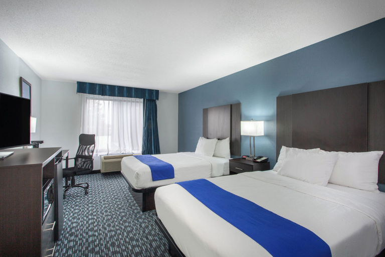 Room 3, University Inn and Suites', Mecklenburg