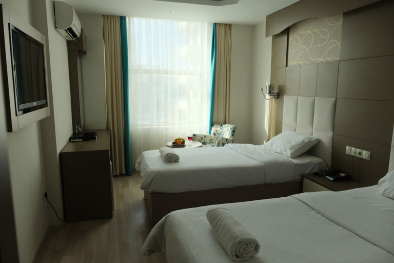 Bedroom 5, Karat Ayseli Otel, Merkez