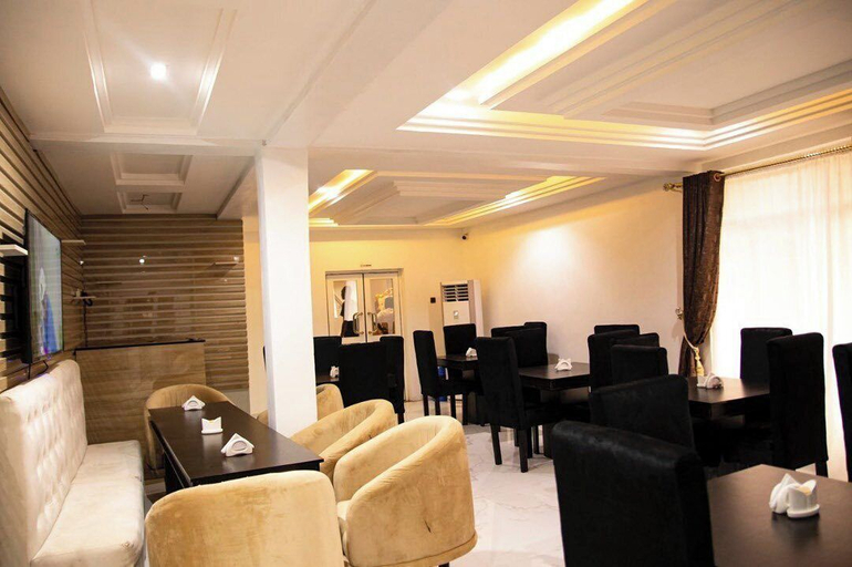 Food & Drinks 3, Rockview Hotel Classic, AbujaMun