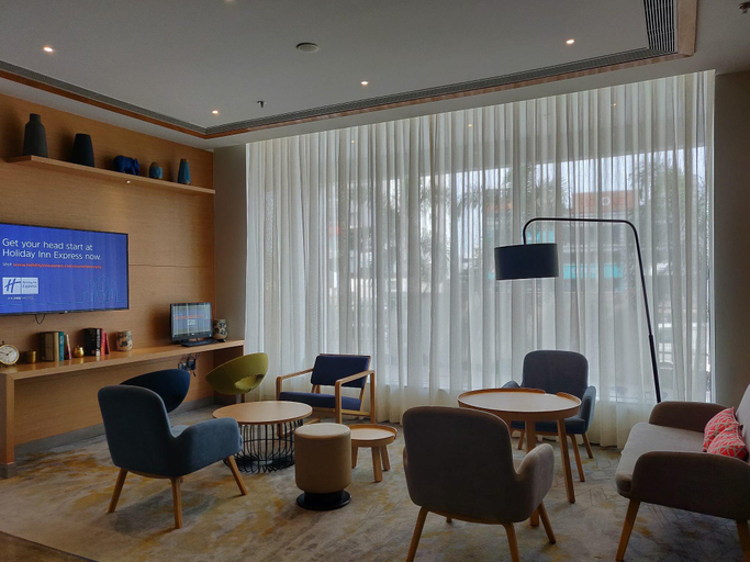 Public Area 5, Holiday Inn Express CHENNAI OMR THORAIPAKKAM by IHG, Kancheepuram