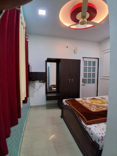 Bedroom 2, Om Datta Krupa Niwas, Satara