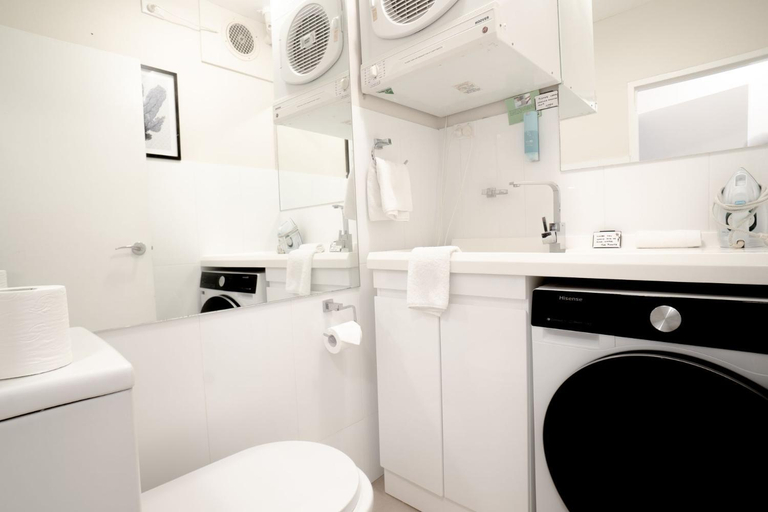 Others 3, 2-Bedroom Apartment -The Helm, Unit 1, Port Stephens