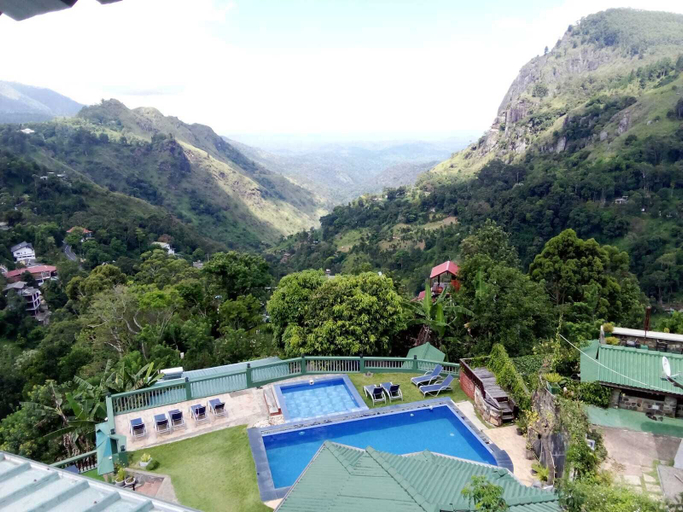 Sport & Beauty 4, RAVANA RANGE ELLA, Ella
