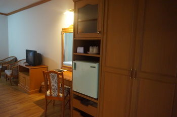 Others 3, Rimpao Hotel, Muang Kalasin