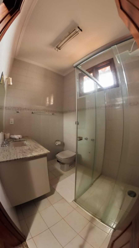 Bathroom 4, Hotel Ricci, Batatais