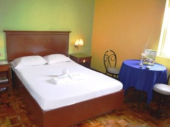 Others 3, Bedbox Hotel, Manila City