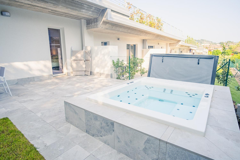 Sport & Beauty 4, Garda Luxury Suite - Italian Homing, Brescia