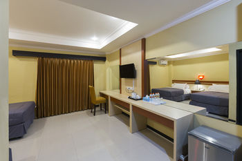 Others 4, RedDoorz Plus Near Mall Bali Galeria 2, Denpasar