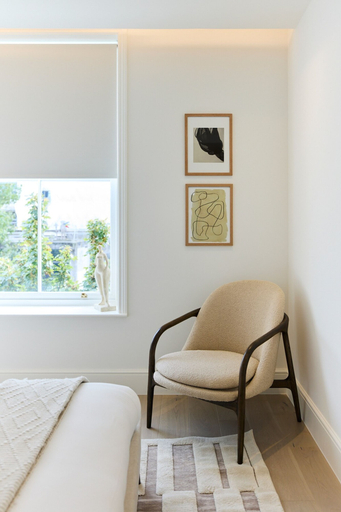 Room 3, Pembridge Residence Bright Stylish Notting Hill 10, London