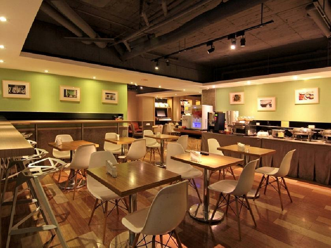Food & Drinks 5, The Moon Hotel, Taipei City