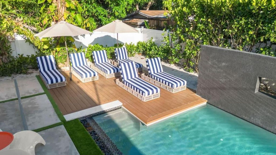 Pool 4, Luxury Miami Stay by Glam Homes, Miami-Dade