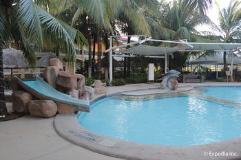 Others 4, Moonbay Marina The Villas, Olongapo City