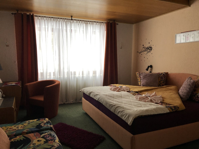 Bedroom 4, Hotel Eulenhof, Eifelkreis Bitburg-Prüm