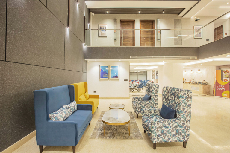 Public Area, OPO Essential Sec 21, Gurgaon