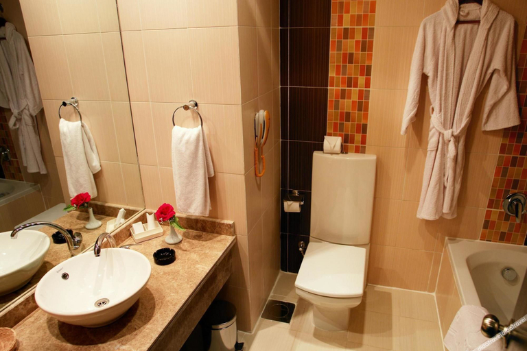 Bathroom, Elysees Dream Beach Hotel, Al-Ghurdaqah