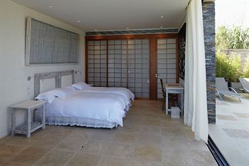 Others 5, Playa Vik Jose Ignacio, n.a523