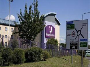 Exterior & Views 2, Premier Inn Thurrock West, Thurrock