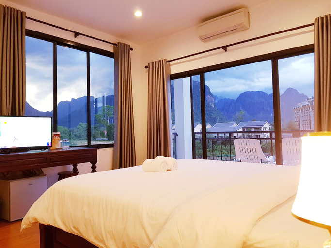 Bedroom 2, Simon Riverside Hotel, Vangvieng