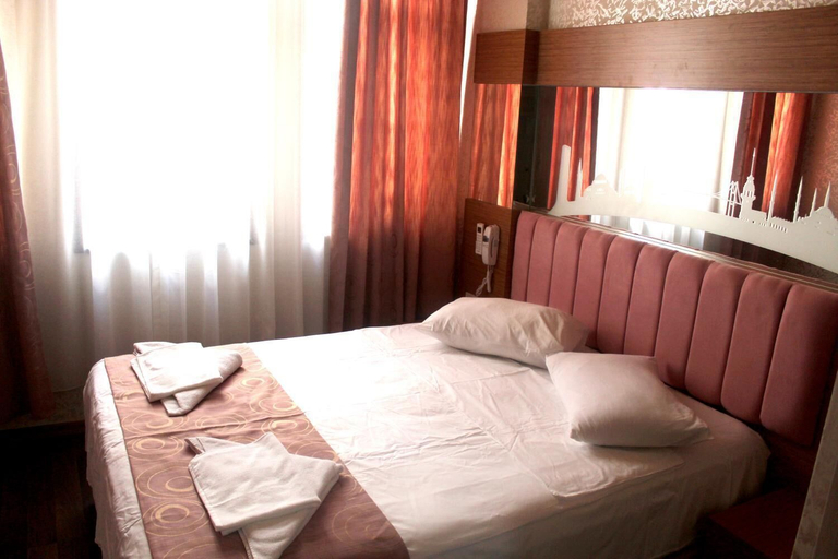 Bedroom 4, Megaron Hotel, Fatih