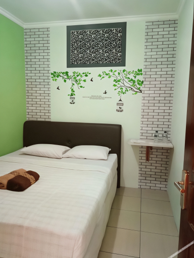 ๅ
ถไป 2, NDalem Eyang Dwijo, Yogyakarta