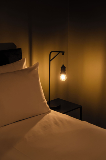 Room 2, 8 Stanley Street, Sefton