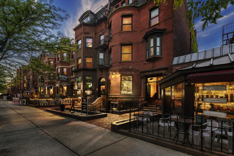 Exterior & Views 2, Maverick Suites at 245 Newbury St, Boston
