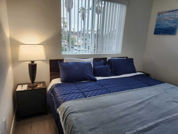 Bedroom 2, Urban Chic ENTIRE HOME residence in Central LA, Los Angeles