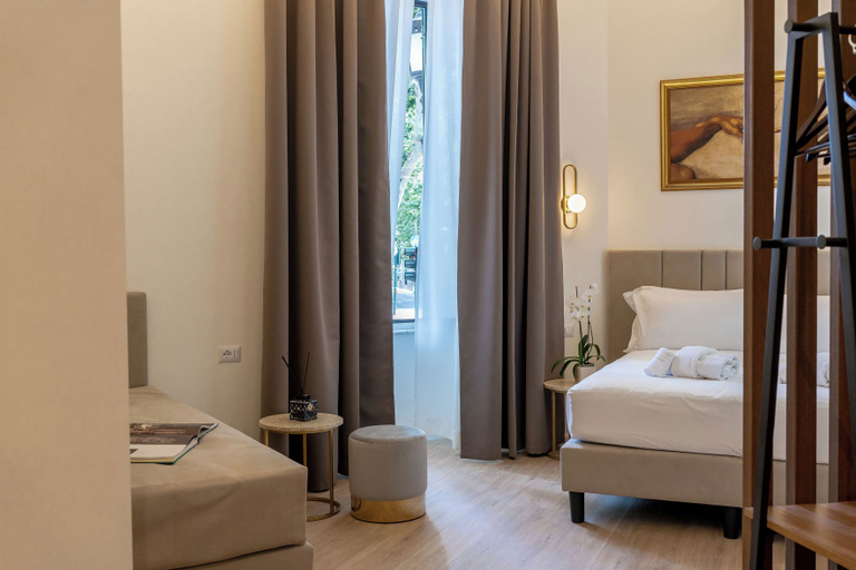 Bedroom 4, Romart luxury rooms, Roma