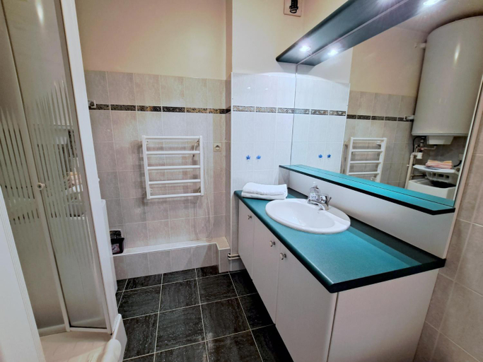 Bathroom 3, Relax with Sea Views Every Morning, Finistère