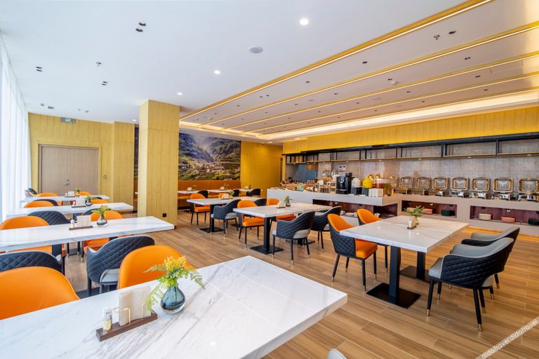 Food & Drinks 3, アトゥール Xホテル, Dalian