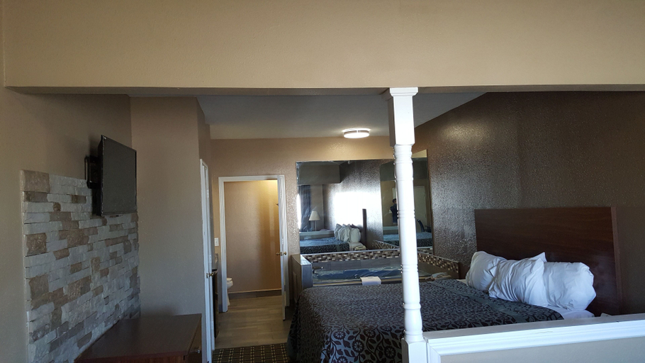 Bedroom 4, Quality Inn Georgetown North, Scott