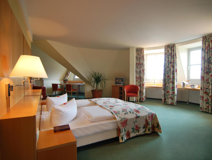 Bedroom 3, Luther-Hotel Wittenberg, Wittenberg