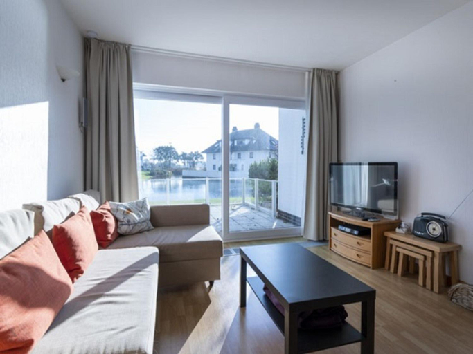 Others 5, Cozy nook near the sandy shore, West-Vlaanderen