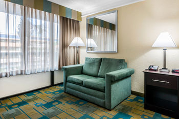 Others 5, Hotel Monreale Express and Studios IDrive District, Orange