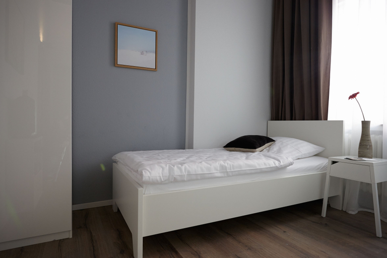 Bedroom 3, Aparthotel TU-TU, Essen