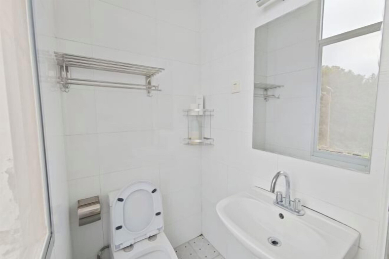 Bathroom 3, Tianzhu Shanchuanya Hotel, Anqing