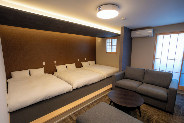 Room 5, THE NINE STATES HOTEL TOJINMACHI, Fukuoka